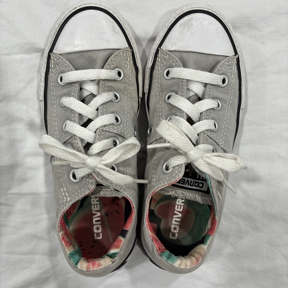 Converse Chuck Taylor Madison  Ox Skateboard Shoes KIDS 13 Gray Watermelon Print